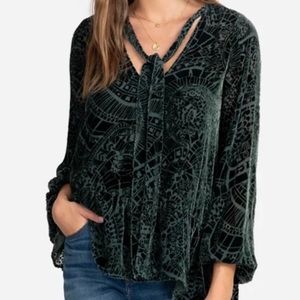 Johnny Was silk blend Algol tiered top NWT